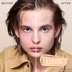 Lancôme Teint Idole Ultra Wear close-up of breathable natural matte texture