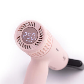 L'ANGE HAIR Le Styliste Luxe memory function preserves your last settings.