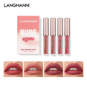 LANGMANNI moisturizing formula keeps lips soft with rich pigment