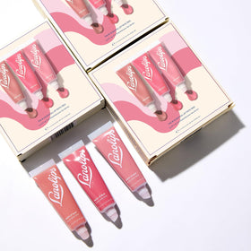 Lanolips Gift Set outer box – sturdy packaging for gifting.