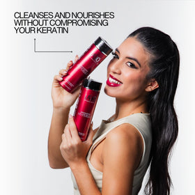 Lasio keratin-infused shampoo bottle highlighting stronger hair and reduced breakage.