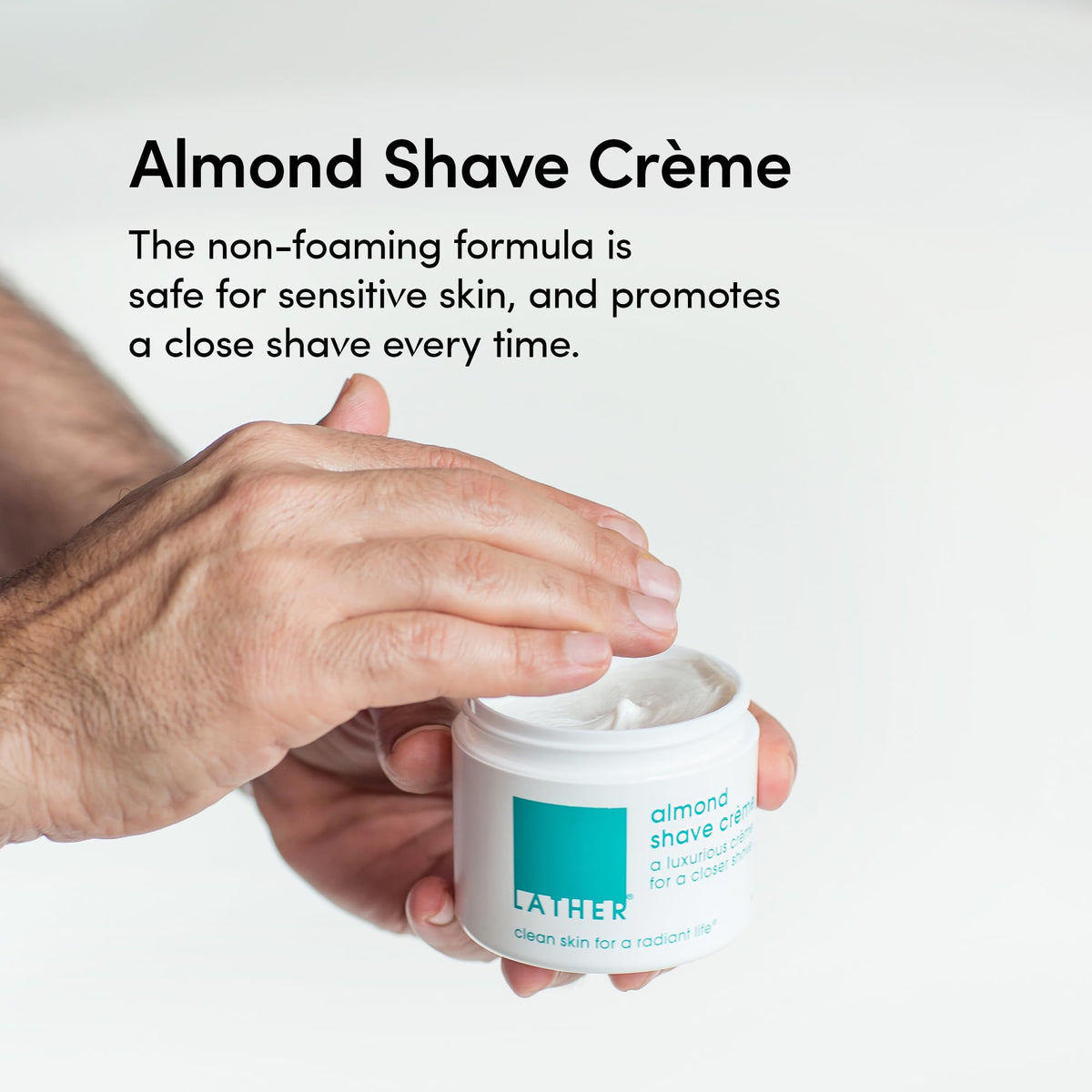 Pour shows rich texture and glycerin-based cream with almond oil for smooth shaving