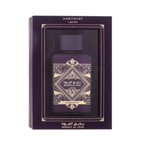 Lattafa Bade'e Al Oud Amethyst bottle close-up, premium oud for evening wear.