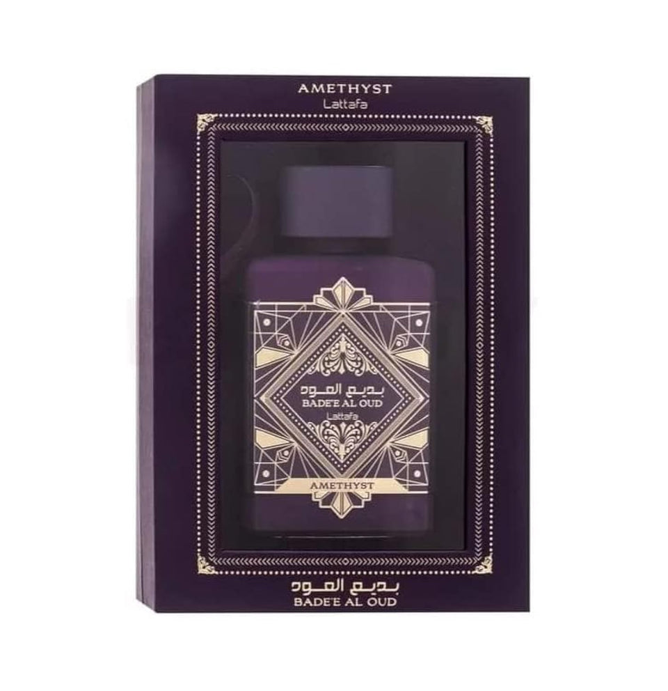 Lattafa Bade'e Al Oud Amethyst bottle close-up, premium oud for evening wear.
