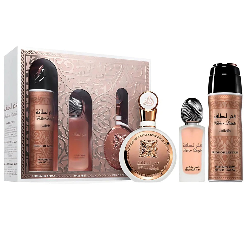 Lattafa Fakhar for Women EDP bottle highlights a radiant floral veil for daytime allure.