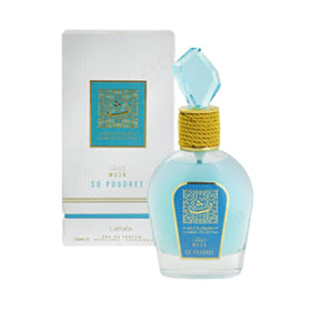 Lattafa Musk So Poudrée bottle closeup, ideal for daytime wear.