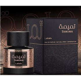 Lattafa Tamima top notes of strawberry and raspberry hint at sweetness for daytime wear.