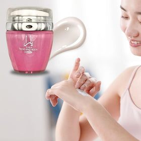 Lattafa YARA gourmand-fruit center with vanilla musk base for indulgent, comforting layers.