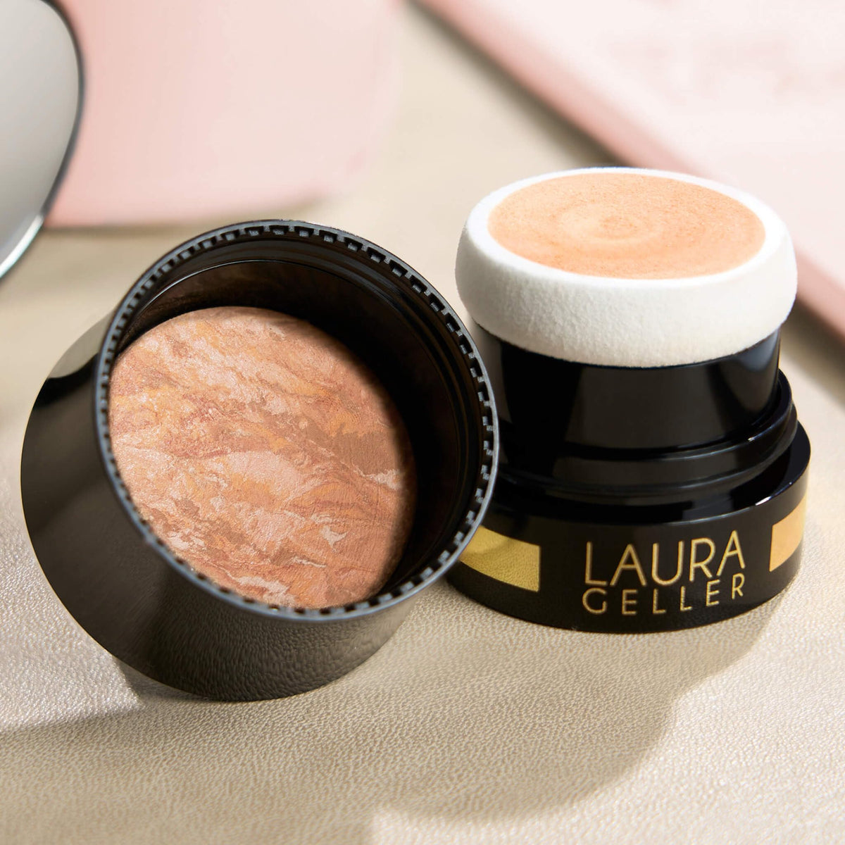 LAURA GELLER NEW YORK antioxidants centella asiatica white tea extract soothe skin