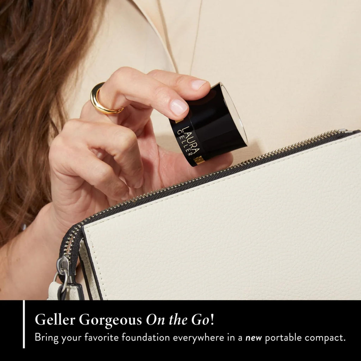 LAURA GELLER NEW YORK self-adjusting pigments blend smoothly with skin tone