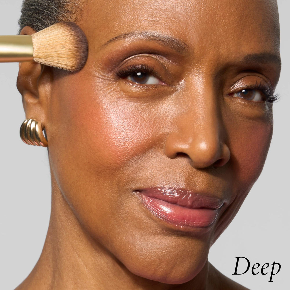 LAURA GELLER NEW YORK Warm bronze glow highlights cheekbones.