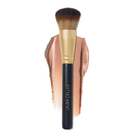 Laura Geller New York Wonder Brush handle closeup for precise control