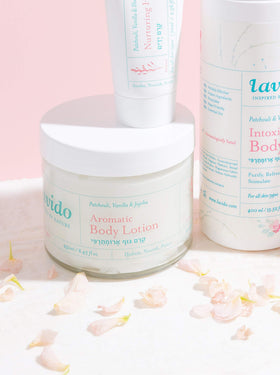 Lavido Shea and Jojoba hydration with Patchouli and Vanilla delivers lasting nourishment and softness.