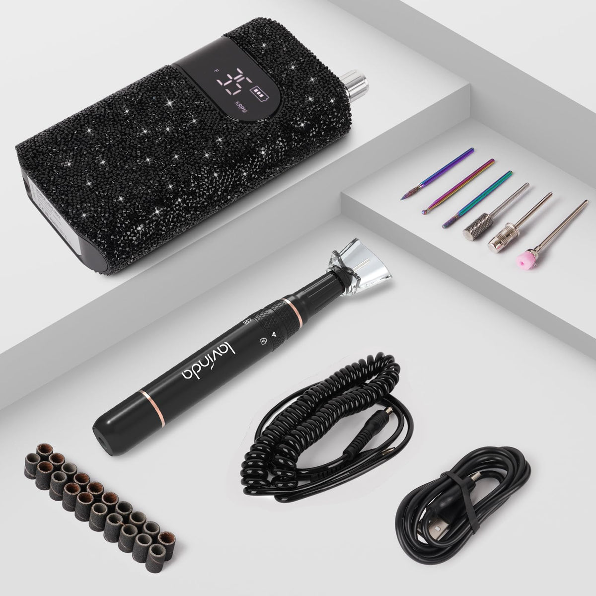 Lavinda black swan-inspired design adds luxury to nails.