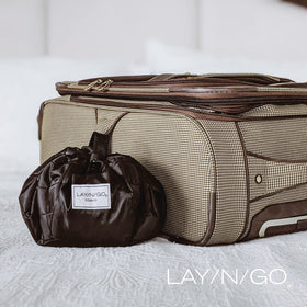 Cosmo bag is ideal for travel and daily use.