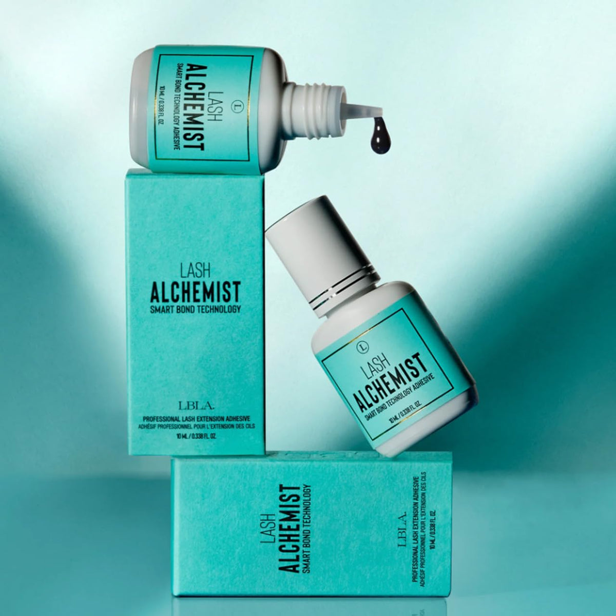 LBLA Beauty Alchemist oil-proof film illustrates water resistance.