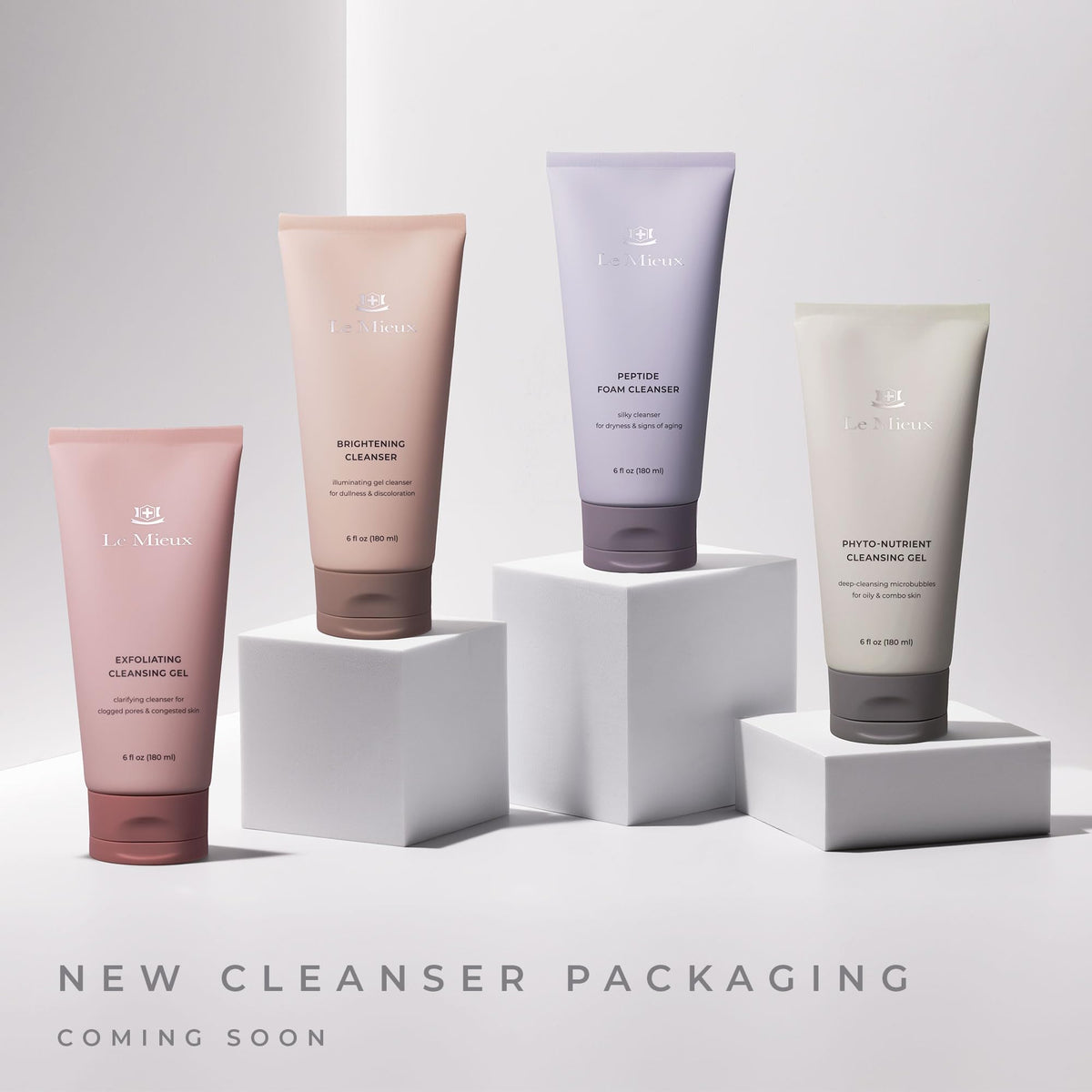 Le Mieux Brightening Cleanser fragrance notes of bergamot and neroli.