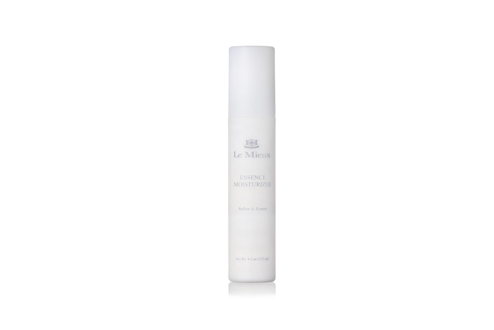 Le Mieux Essence Moisturizer bottle with pump delivering lasting hydration.