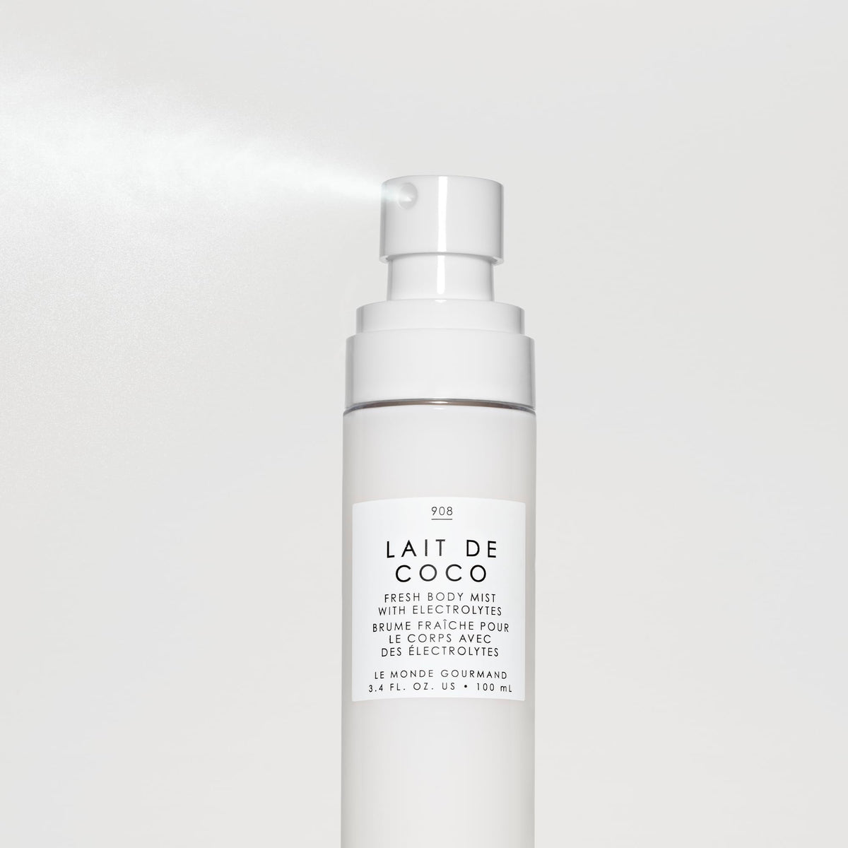 Le Monde Gourmand Fresh Mist base notes feature vanilla and praline warmth.