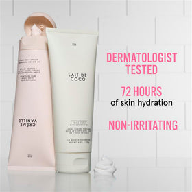 Le Monde Gourmand Lait de Coco on arms, fast absorption, non-greasy finish.