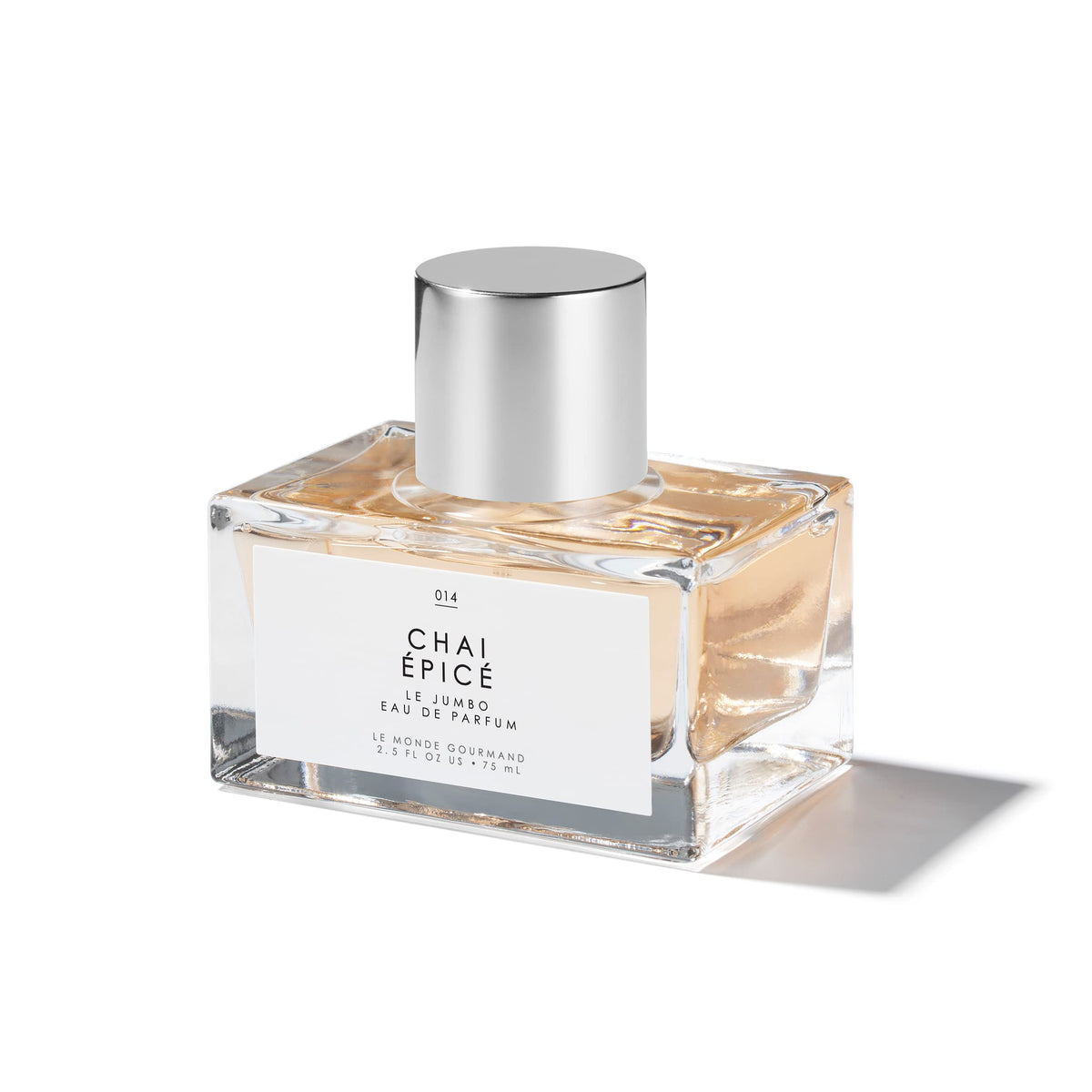 Le Monde Gourmand Le Jumbo Spiced Chai bottle highlights violet fig notes for cozy evenings.