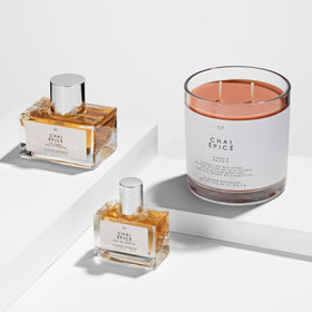 Le Monde Gourmand Le Jumbo Spiced Chai muguet detail suggests floral warmth.