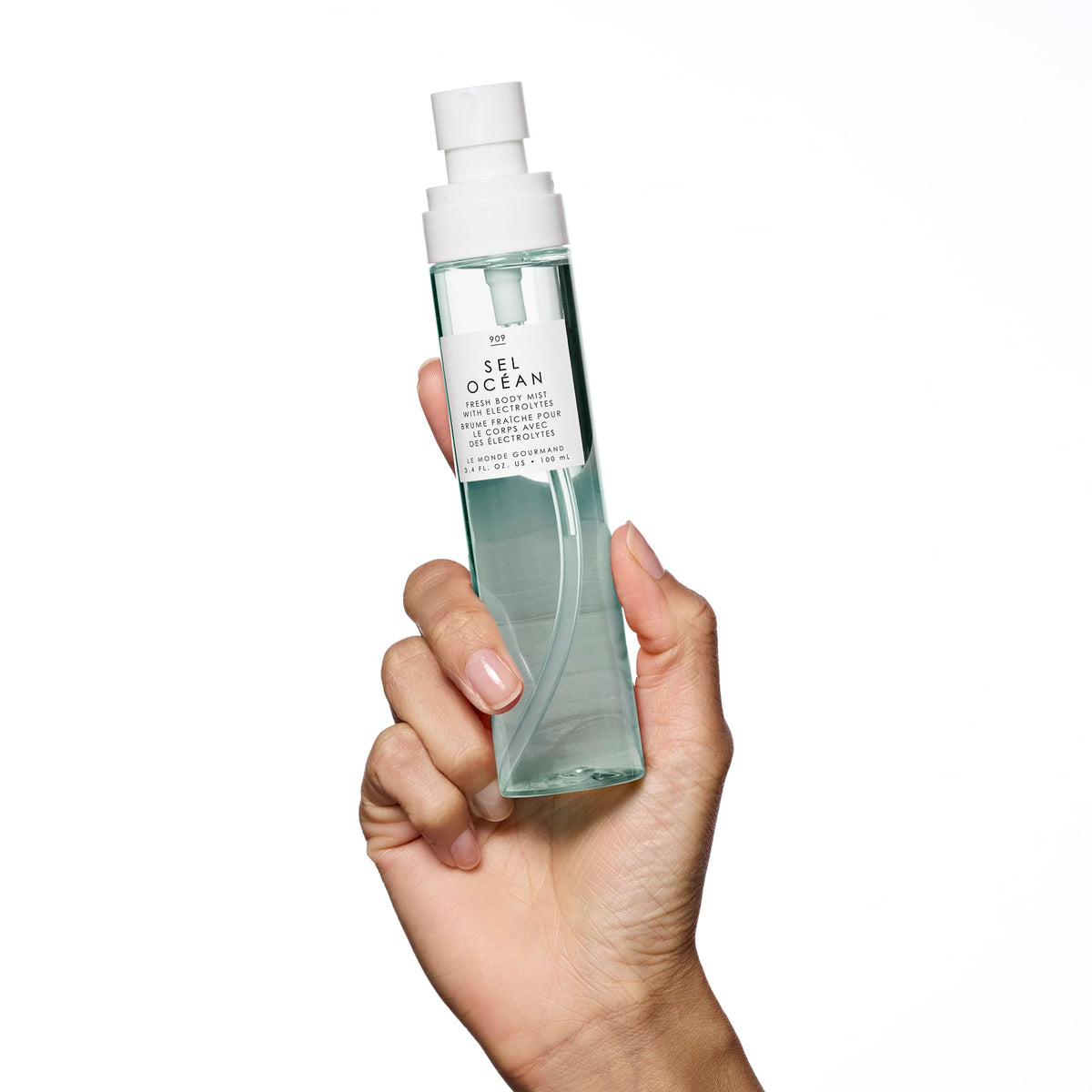 Le Monde Gourmand Sel Océan Fresh Mist packaging emphasizes vegan and cruelty-free formula.