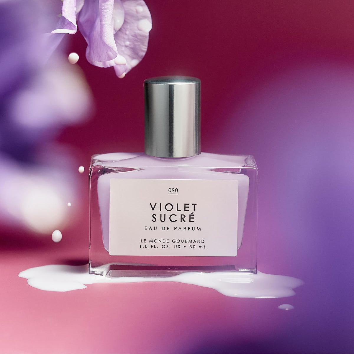 Le Monde Gourmand Violet Sucré layering idea image with Fresh Mist for customization.