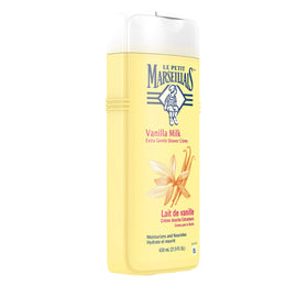 Smooth foam of Vanilla Milk shower cream ready to rinse and moisturize.