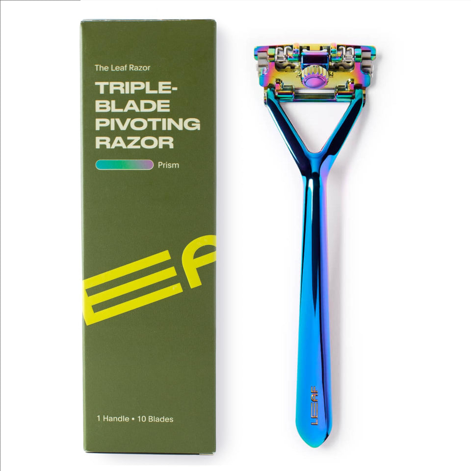 Leaf Shave pivoting head close-up for precise contour shaving.