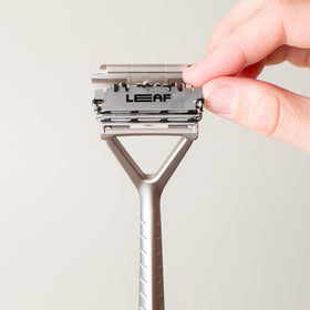 Leaf Shave single-edge refills compatible with Twig, Thorn, and Dermaplaner