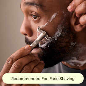 Leaf Shave Thorn backweighted handle supports steady, controlled strokes.