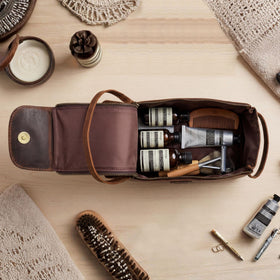 Leather & Latch ideal gift for travelers, groomsmen, or beauty enthusiasts.