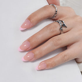 Leefrei 32 nails in 16 sizes for a precise, natural fit.