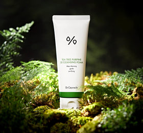 Leegeehaam Tea Tree Purifine Cleansing Foam pump dispenser showing fine bubbles for gentle cleansing