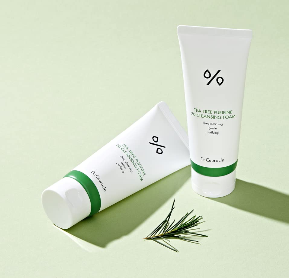 Leegeehaam Tea Tree Purifine Cleansing Foam paraben-free badge signals gentle care