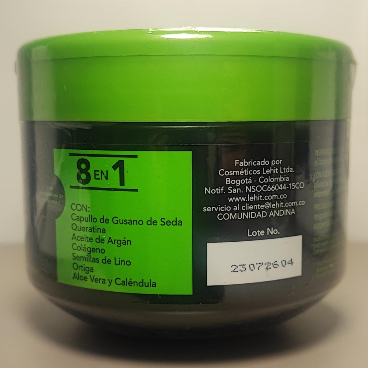 Lehit Cocktail Multivitamin Repolarizer seals ends for silky shine and smoother texture.