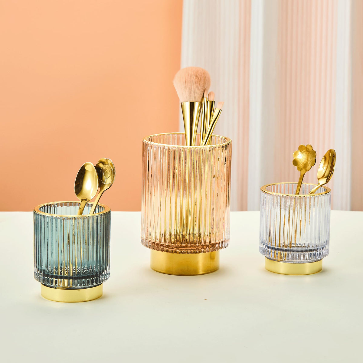 LEICURACE elegant glass cup enhances any shelf or vanity display