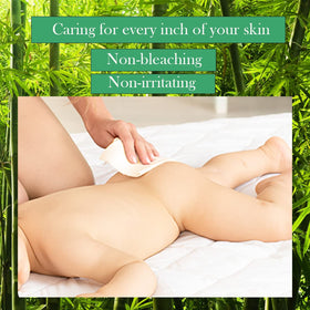 Lekoch Bamboo Dry Wipes in hand for makeup removal and gentle cleansing