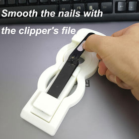 LekWinGi ergonomic clipper shown for independent grooming routines.