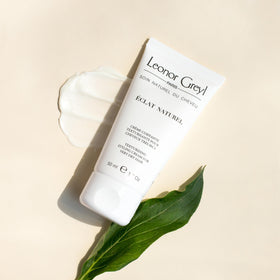 Hair shines after using Éclat Naturel.