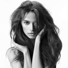 Leave-in styling tip demonstrated for very dry or frizzy hair.