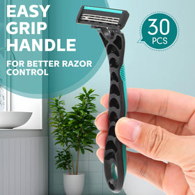 Leriton easy grip handle with textured rubber improves control during shaving.