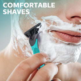 Leriton rotatable 40-degree head allows closer shave on contours.