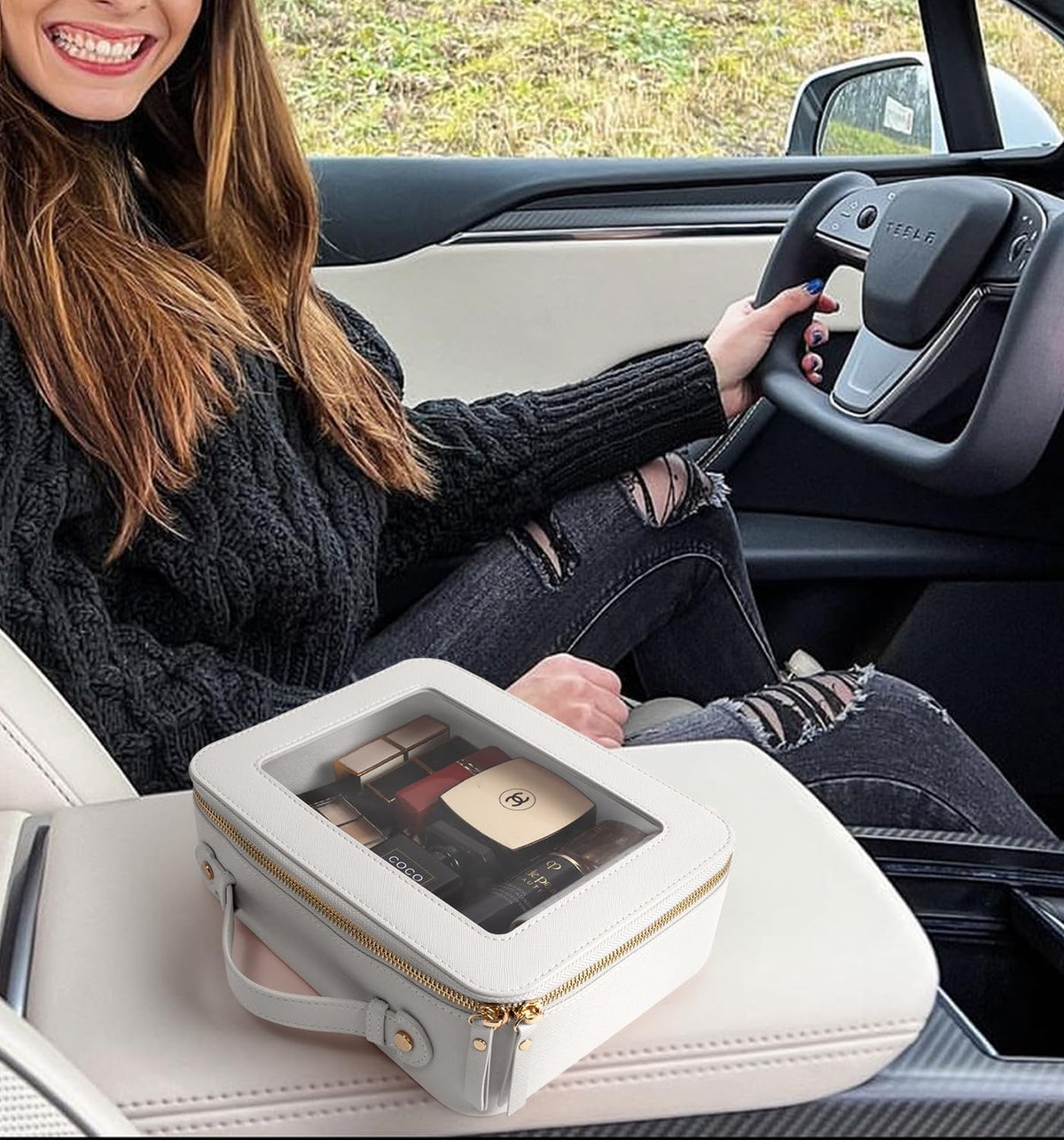 Letgo pu saffiano leather trim adds durable, premium feel.