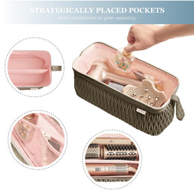 Two transparent pockets in Leudes travel case for small accessories