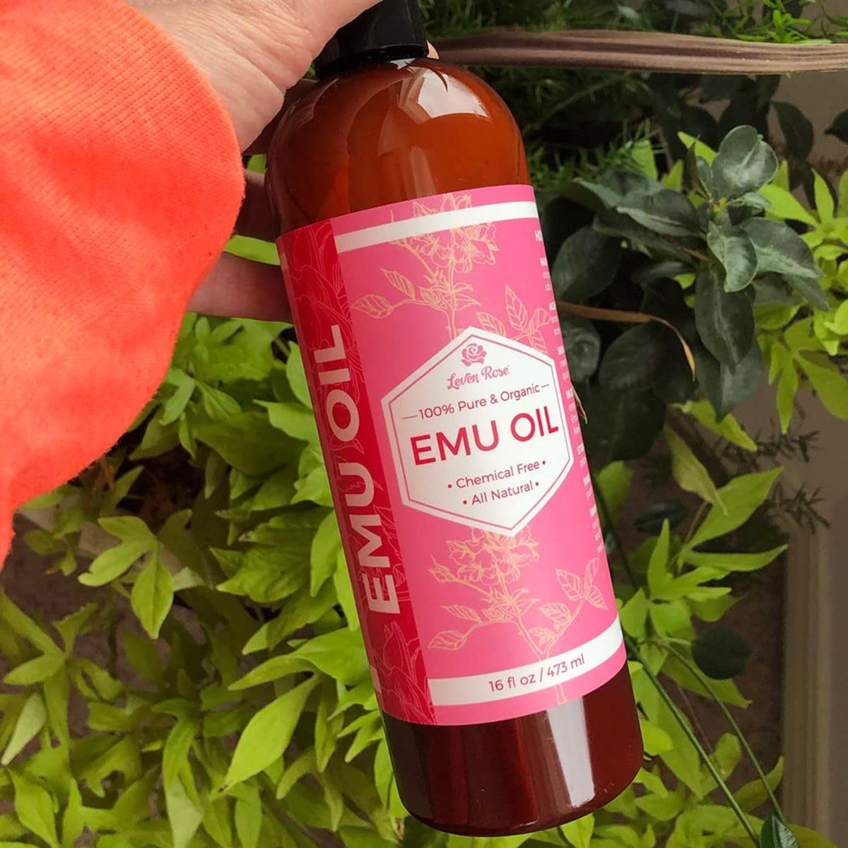 Leven Rose Emu Oil may help soften scar appearance with daily use