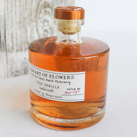 Close-up of bergamot vanilla amber fragrance notes from Library of Flowers