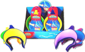 LiL Rinser soft grip handle for easy positioning by parents.