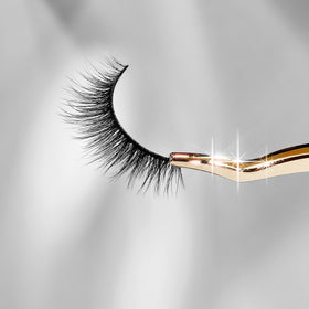 Lilly Lashes Everyday Blushing 20x wear capability demonstrates durability and value.